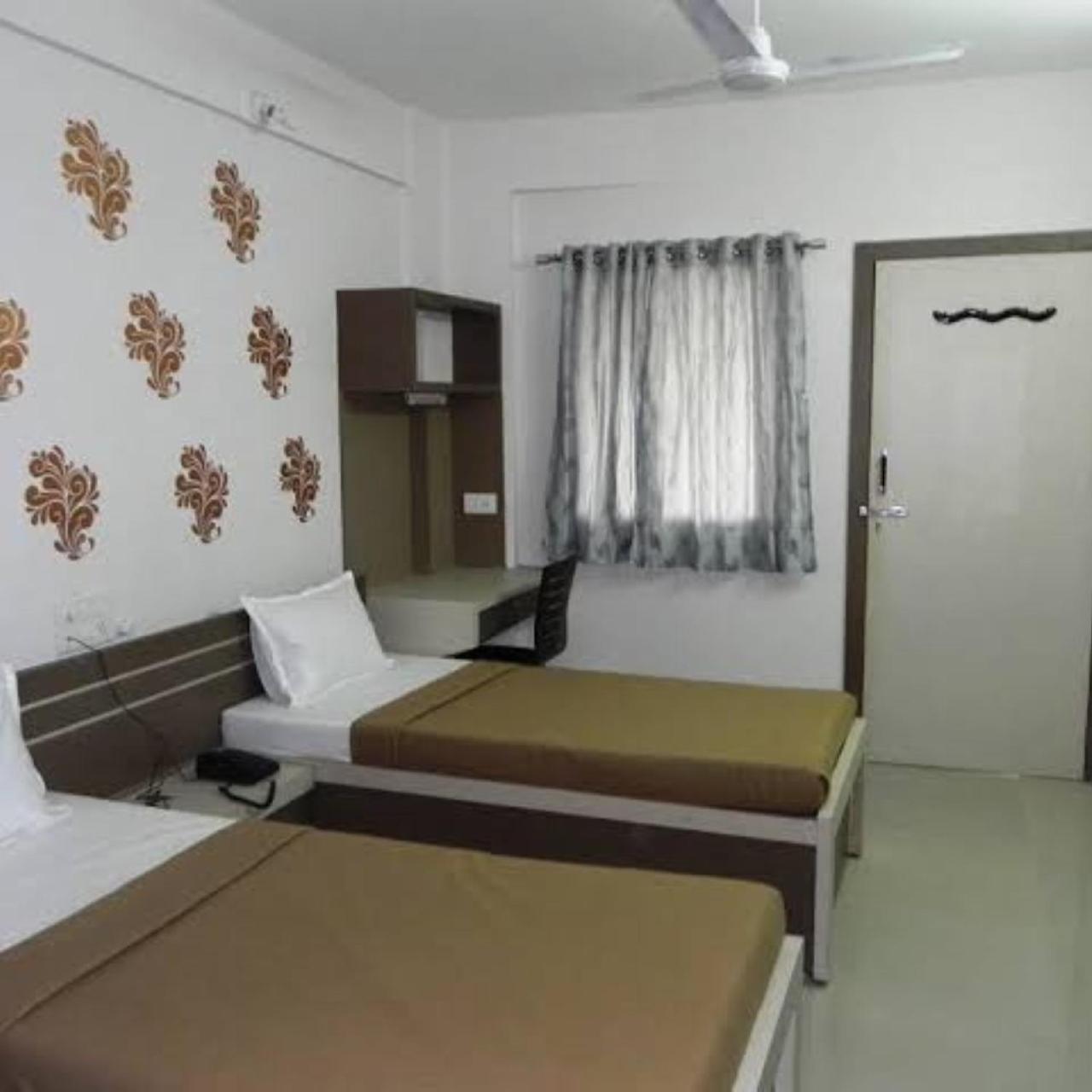 Hotel Divya Jyot Residency Bhuj Exteriér fotografie
